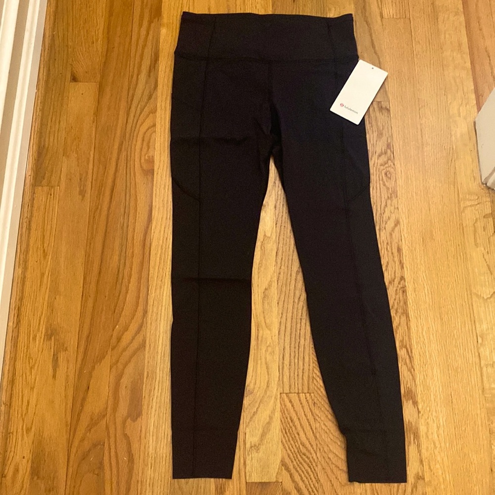 Black Lululemon leggings size 8